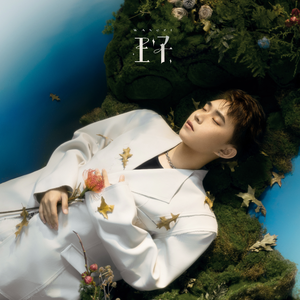 又脏又丑的老女人屄被男人日
